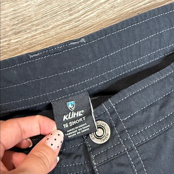 KUHL Women’s Black Freeflex Roll-Up Hiking Pants Sz 16 Short - Picture 3 of 12